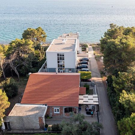 Apartment Anamaria With Seaview Petrcane Exterior photo