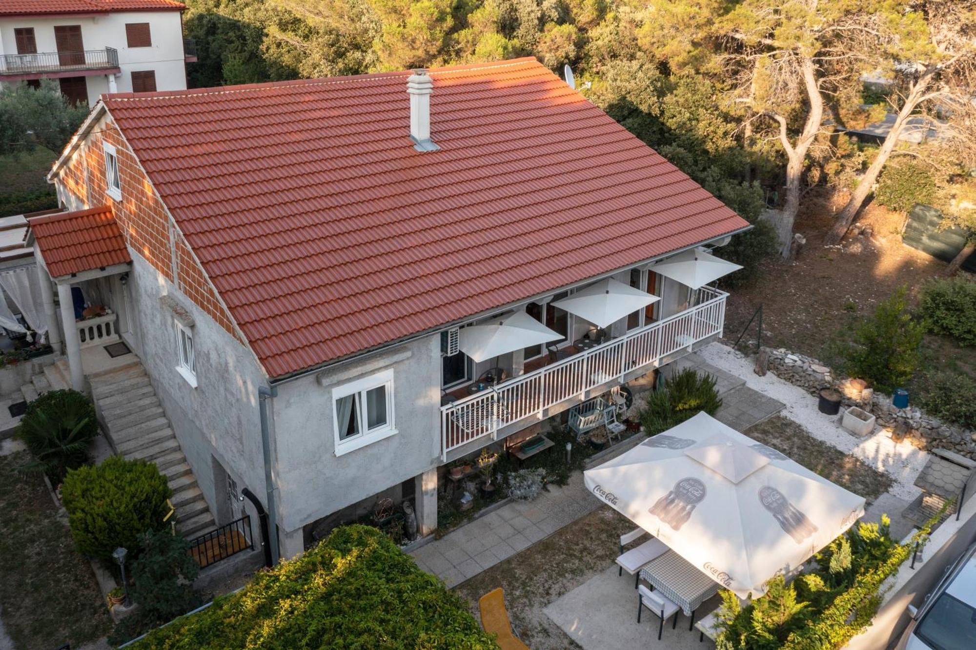 Apartment Anamaria With Seaview Petrcane Exterior photo